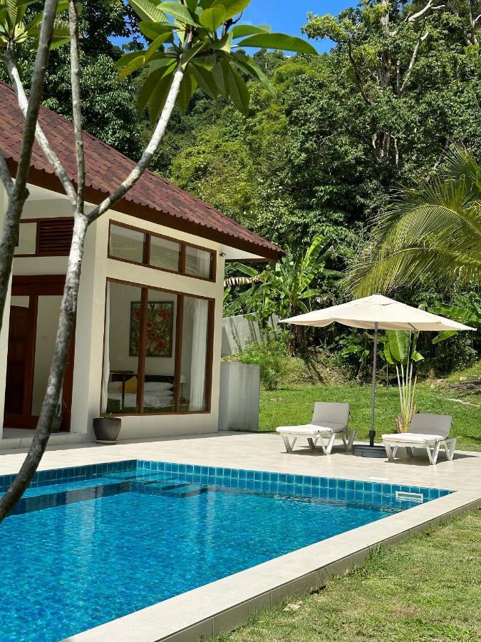 Villa Meranti - Spacious Private Pool Villa Pantai Cenang  Kültér fotó