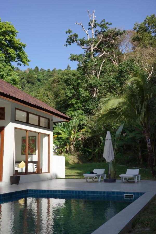 Villa Meranti - Spacious Private Pool Villa Pantai Cenang  Kültér fotó